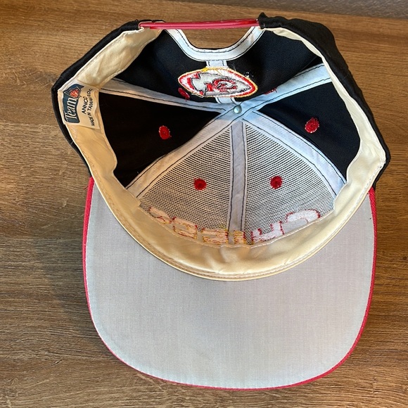 Vintage 1990s NFL Kansas City Chiefs Two Tone Annco Snapback - Picture 6 of 7
